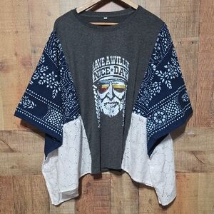 Upcycled Willie Nelson Tee - Gray and Blue